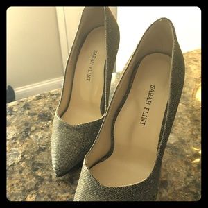 Sarah Flint size 37